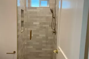 1454 N Clybourn Ave, Burbank, CA 91505 - Photo 17