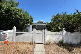 1454 N Clybourn Ave, Burbank, CA 91505 - Photo 1