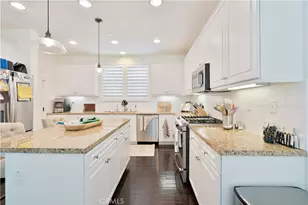 21737 Propello, Saugus, CA 91350 - Photo 9