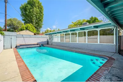 8007 Broadleaf, Panorama City, CA 91402 - Photo 25