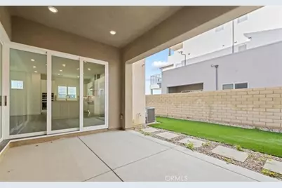 27503 Golden Currant Place, Valencia, CA 91381 - Photo 11