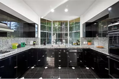 8246 Woodshill Trail, Los Angeles, CA 90069 - Photo 7