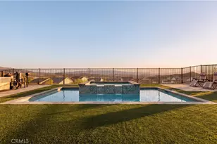 28511 Sparrow Wy, Saugus, CA 91350 - Photo 3