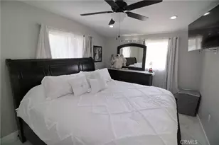 14615 San Fernando Mission Blvd, San Fernando, CA 91340 - Photo 13