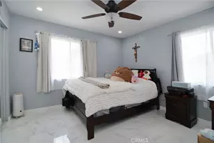 14615 San Fernando Mission Blvd, San Fernando, CA 91340 - Photo 15