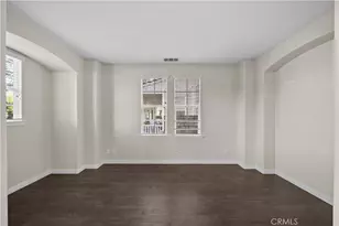 27032 Edgewater Ln, Valencia, CA 91355 - Photo 23