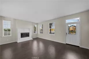 27032 Edgewater Ln, Valencia, CA 91355 - Photo 21
