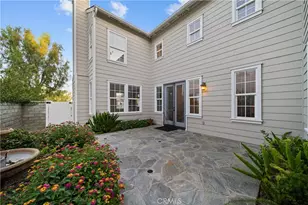 27032 Edgewater Ln, Valencia, CA 91355 - Photo 29
