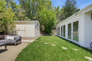 4715 Burgundy Rd, Woodland Hills, CA 91364 - Photo 39