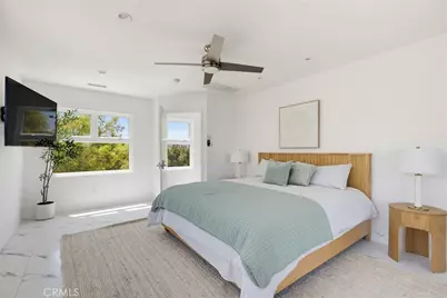 4715 Burgundy Road, Woodland Hills, CA 91364 - Photo 13
