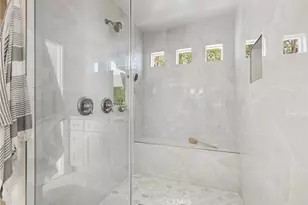 4715 Burgundy Rd, Woodland Hills, CA 91364 - Photo 33