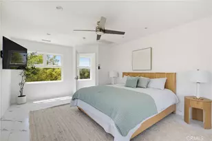 4715 Burgundy Rd, Woodland Hills, CA 91364 - Photo 9