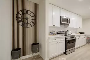 5411 Tyrone Ave, Sherman Oaks, CA 91401 - Photo 13