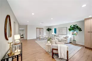 22120 Costanso St, Woodland Hills, CA 91364 - Photo 5