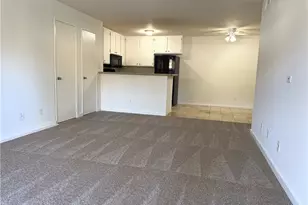 18808 Mandan, Canyon Country, CA 91351 - Photo 7