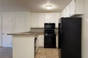 18808 Mandan, Canyon Country, CA 91351 - Photo 9
