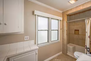 2056 E Villa, Pasadena, CA 91107 - Photo 17