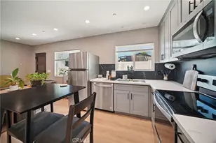 8434 Oakdale Ave, Winnetka, CA 91306 - Photo 57