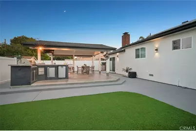 8434 Oakdale Avenue, Winnetka, CA 91306 - Photo 29