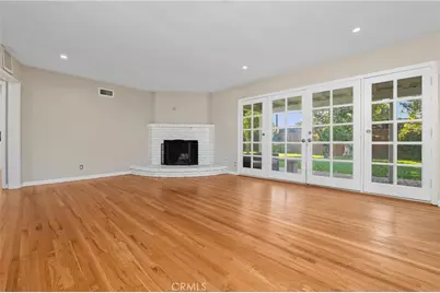 6257 Melba Avenue, Woodland Hills, CA 91367 - Photo 9