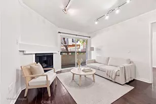 21400 Burbank, Woodland Hills, CA 91367 - Photo 3