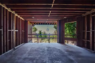 1688 Sunset Plaza Dr, Los Angeles, CA 90069 - Photo 11