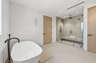 4447 Matilija, Sherman Oaks, CA 91423 - Photo 39