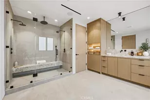 4447 Matilija, Sherman Oaks, CA 91423 - Photo 41