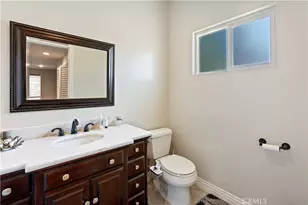 22248 Leadwell, Los Angeles, CA 91303 - Photo 31