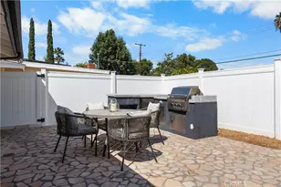 7840 7842 Woodlake Ave, West Hills, CA 91304 - Photo 47