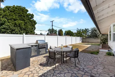 7840 7842 Woodlake Avenue, West Hills, CA 91304 - Photo 43
