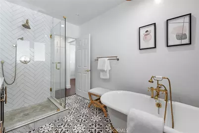 7840 7842 Woodlake Avenue, West Hills, CA 91304 - Photo 27