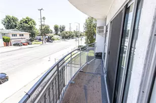 14716 Magnolia Blvd, Sherman Oaks, CA 91403 - Photo 33