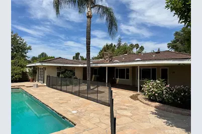 17410 Knapp Street, Northridge, CA 91325 - Photo 15