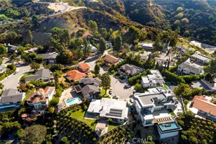 6304 Mirrior Lake Dr, Hollywood Hills, CA 90068 - Photo 29