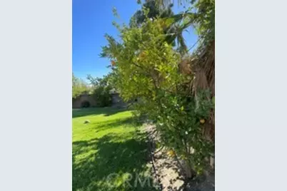 20910 Calwood Street, Saugus, CA 91350 - Photo 29