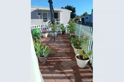 18204 Soledad Canyon Rd, Canyon Country, CA 91387 - Photo 11