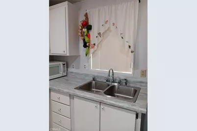 18204 Soledad Canyon Rd, Canyon Country, CA 91387 - Photo 15