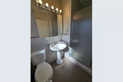 10939 1/2 Moorpark, Toluca Lake, CA 91602 - Photo 7
