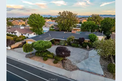 1734 W Lancaster Boulevard, Lancaster, CA 93534 - Photo 73