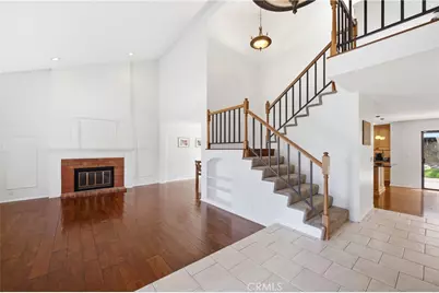 13792 Christian Barrett Drive, Moorpark, CA 93021 - Photo 3
