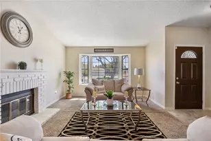 43039 Cromley Ct, Lancaster, CA 93534 - Photo 9