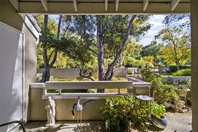 23973 Arroyo Park Drive #112, Valencia, CA 91355 - Photo 29
