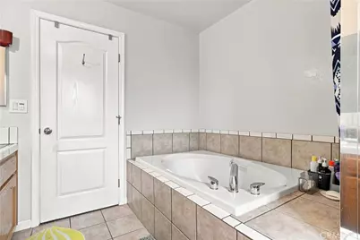 231 Winter Meadow, Bakersfield, CA 93308 - Photo 17