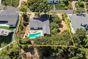 3800 Sapphire Dr, Encino, CA 91436 - Photo 5