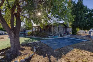 11103 Allegheny, Los Angeles, CA 91352 - Photo 5