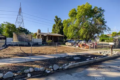 11103 Allegheny, Los Angeles, CA 91352 - Photo 7
