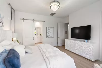 17833 Cirrus Drive, Canyon Country, CA 91350 - Photo 21