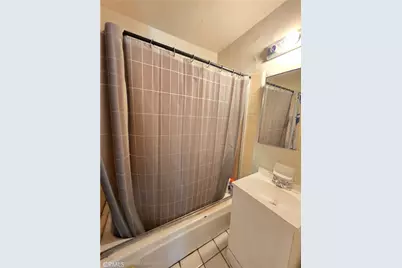 12933 Goleta, Pacoima, CA 91331 - Photo 11