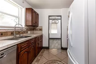 1967 8th St, San Fernando, CA 91340 - Photo 31